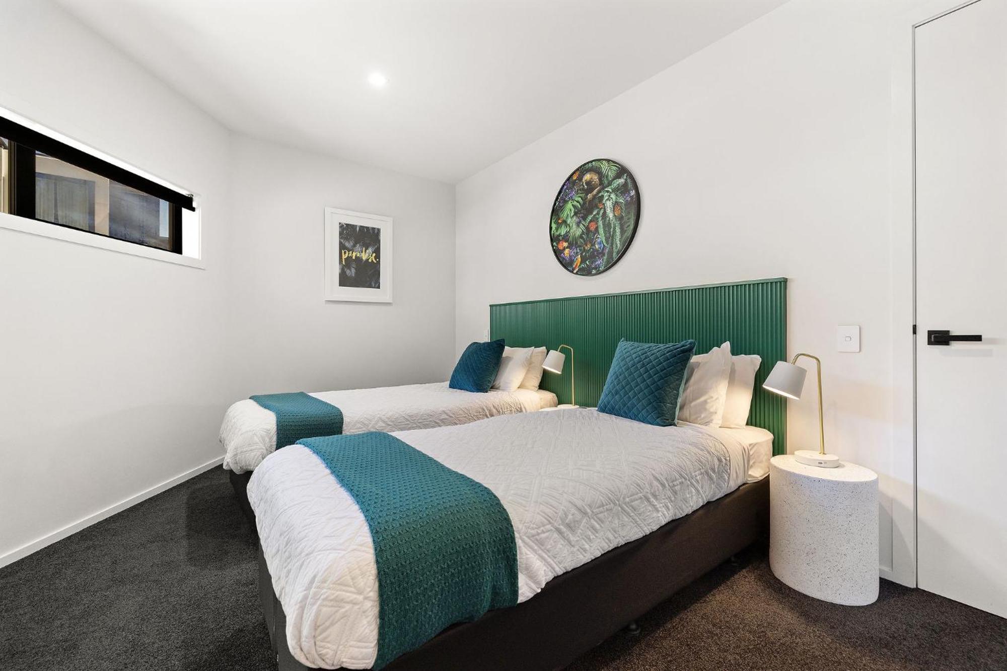 Homestead Retreat - 2 Bedroom - Lake View Queenstown Kültér fotó
